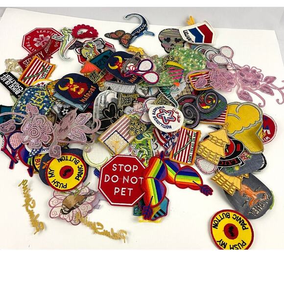 150 PC Assorted Sewing Applique Patches Iron on Sew On NEW Mixed Sequin Crafting - Picture 1 of 14